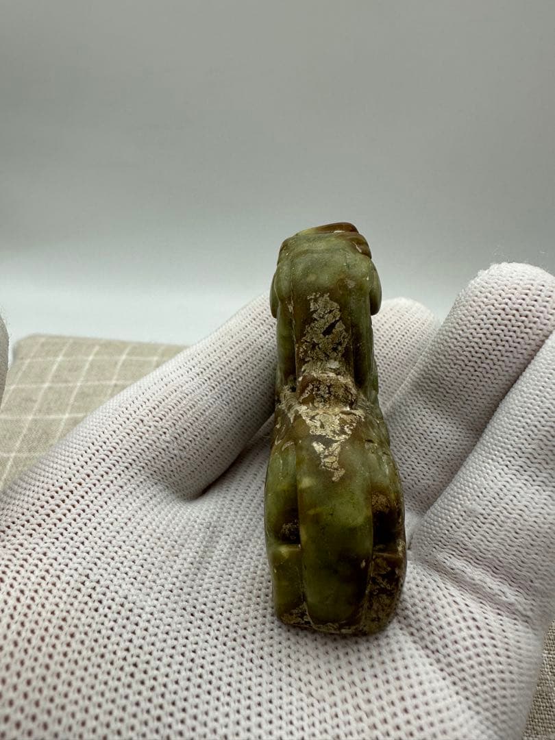 【中国古美術】紅山文化 古墳の物 旧蔵 置物 古玉 （麒麟）收藏品