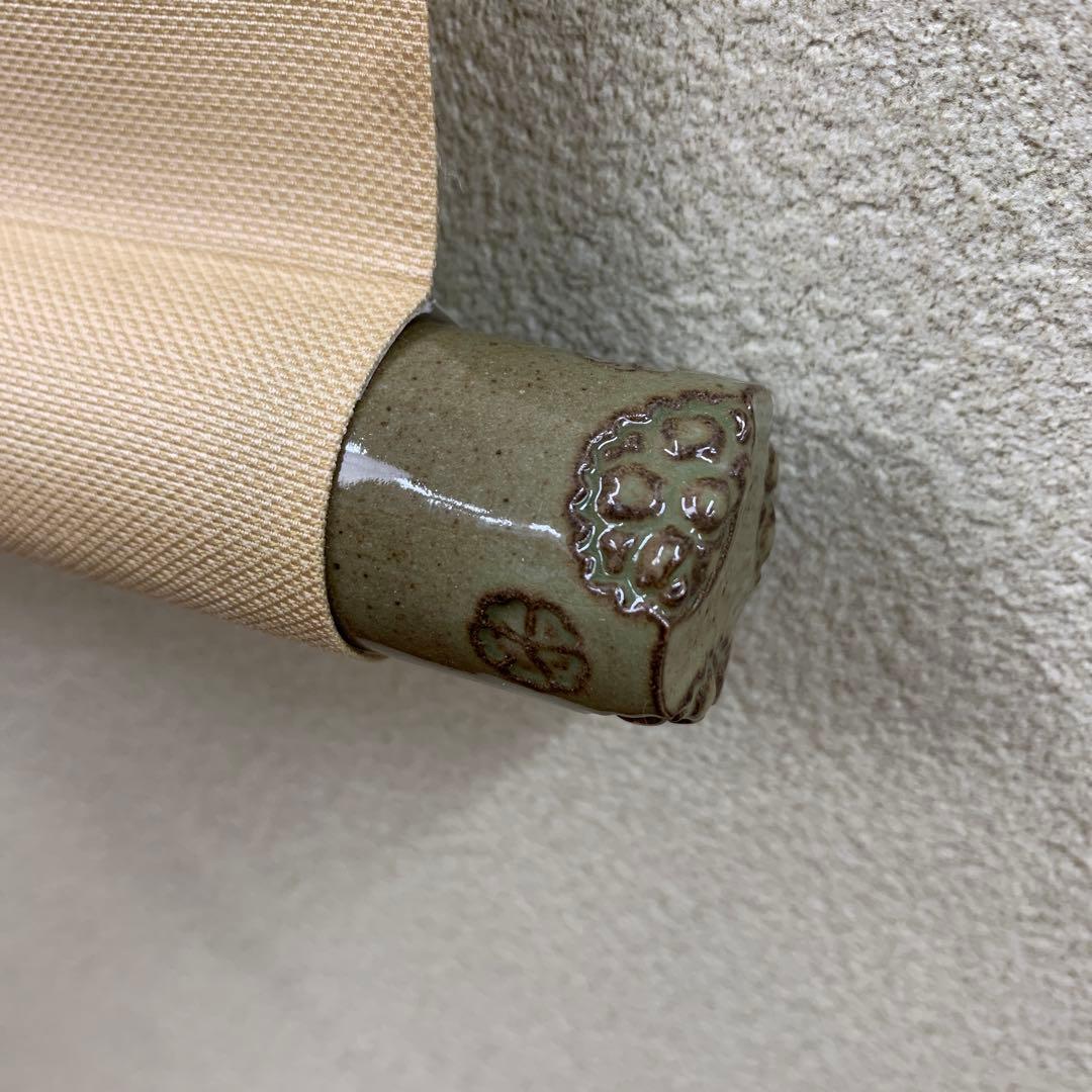 美品 掛け軸 金武翆輝作 吉祥 富貴花図 共箱 美術年鑑掲載 太巻き付