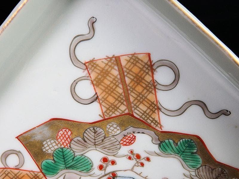 古伊万里　染錦　松に丹頂鶴の図　角皿　４枚　D827AS-BJn