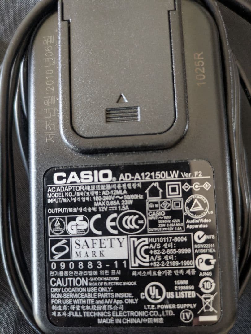 CASIO Privia px--130 88鍵盤 電子ピアノ ホワイト