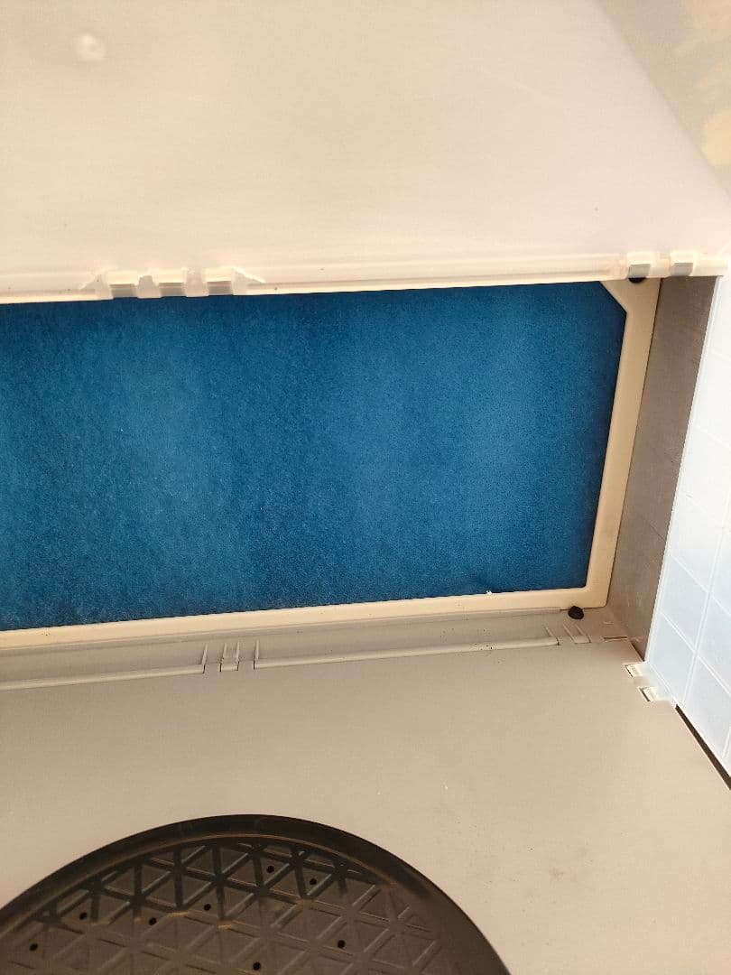 塗装ブース ホワイト/ブルー 回転台付き　欠品なし