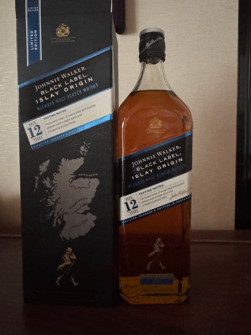 ジョニーウォーカー ブラックラベル アイラオリジン 12年　1000ml