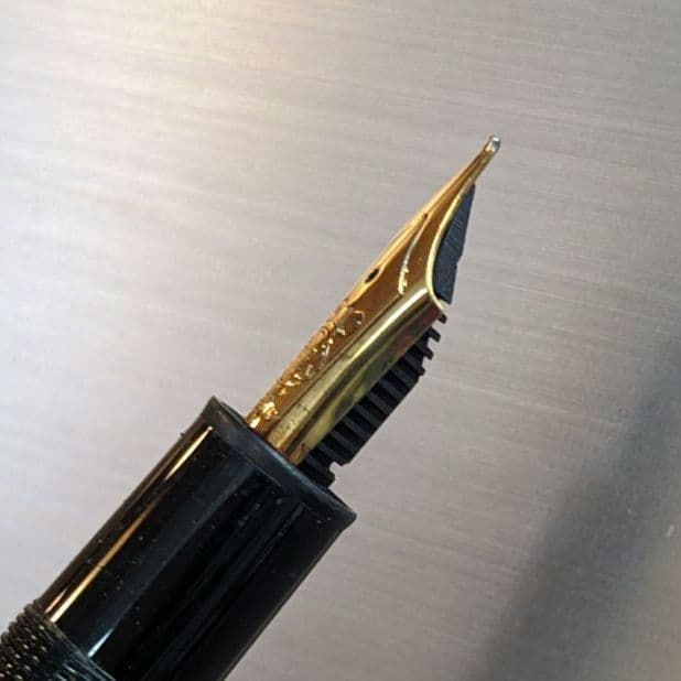 美品 モンブラン マイスターシュテュック 146 14C 全金 中字万年筆