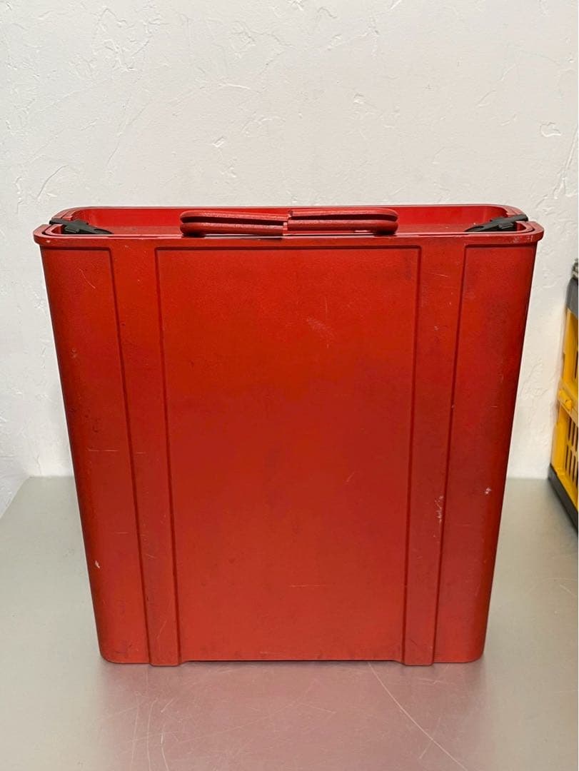 【希少名作】Olivetti Valentine オリベッティ バレンタイン 赤