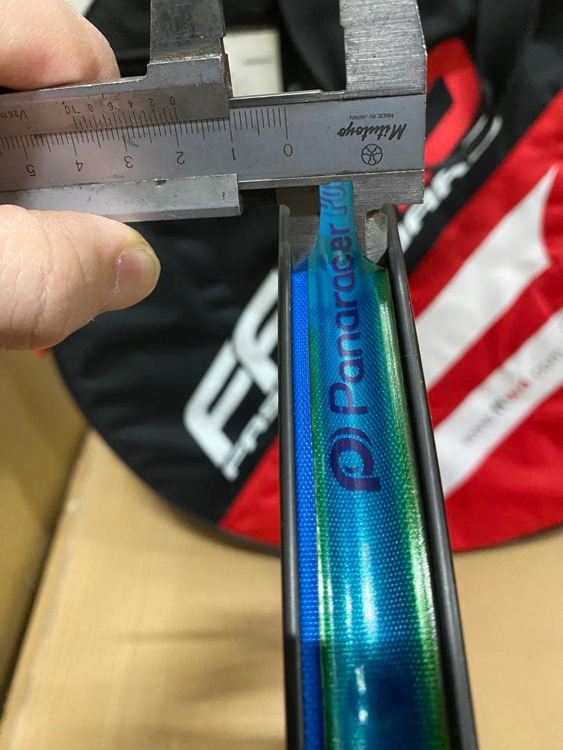 FFWD F4D ディスク用カーボンホイール　シマノ11速　※ホイールバック付き