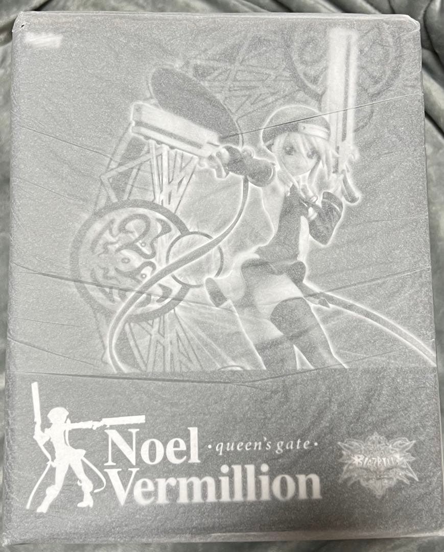 クイーンズゲイト 蒼の継承者 ノエル＝ヴァーミリオン 1/8 完成品フィギュア