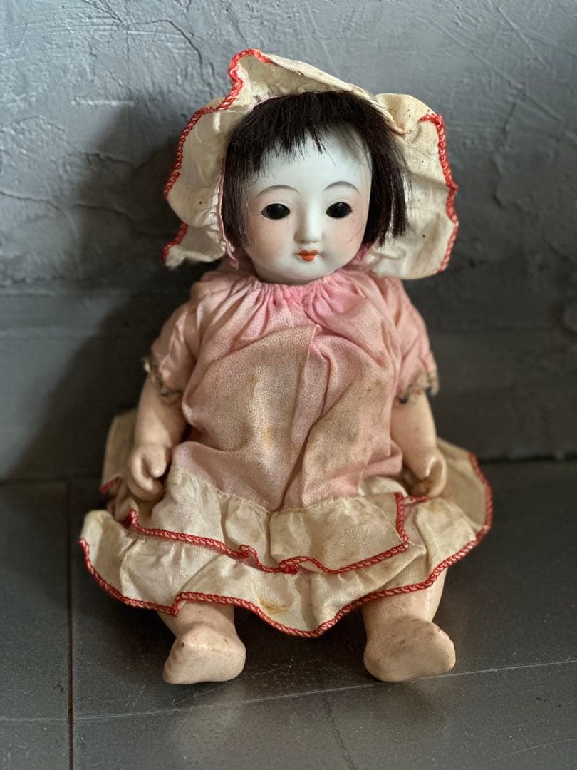 かわいすぎるサクラビスク　陶器製 ピンクドレス