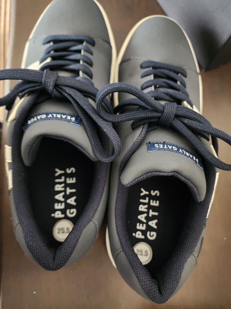 【☆超美品☆】PEARLY GATES サイドロゴ スニーカー 紺 25.5㎝