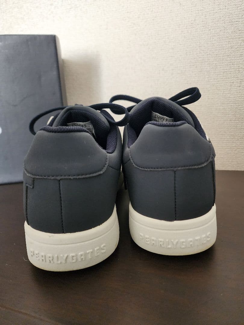 【☆超美品☆】PEARLY GATES サイドロゴ スニーカー 紺 25.5㎝