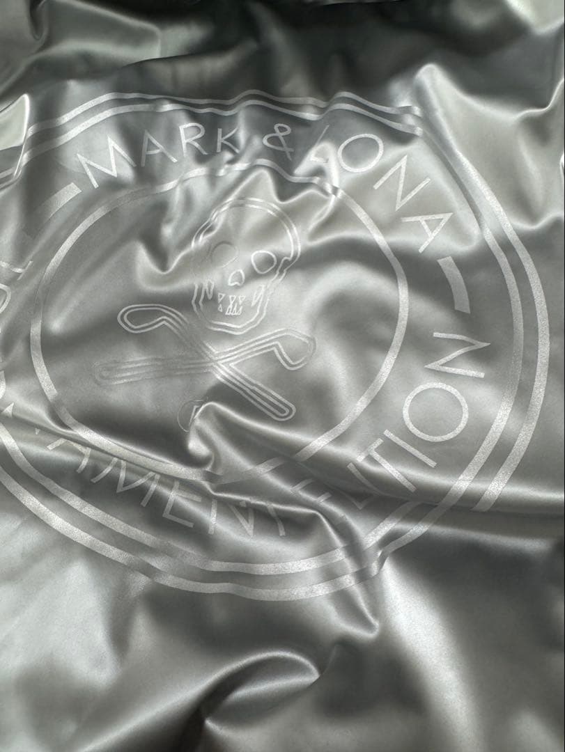 マークアンドロナ　ダウンベスト　シルバー　38 メンズS レディースM L 新品