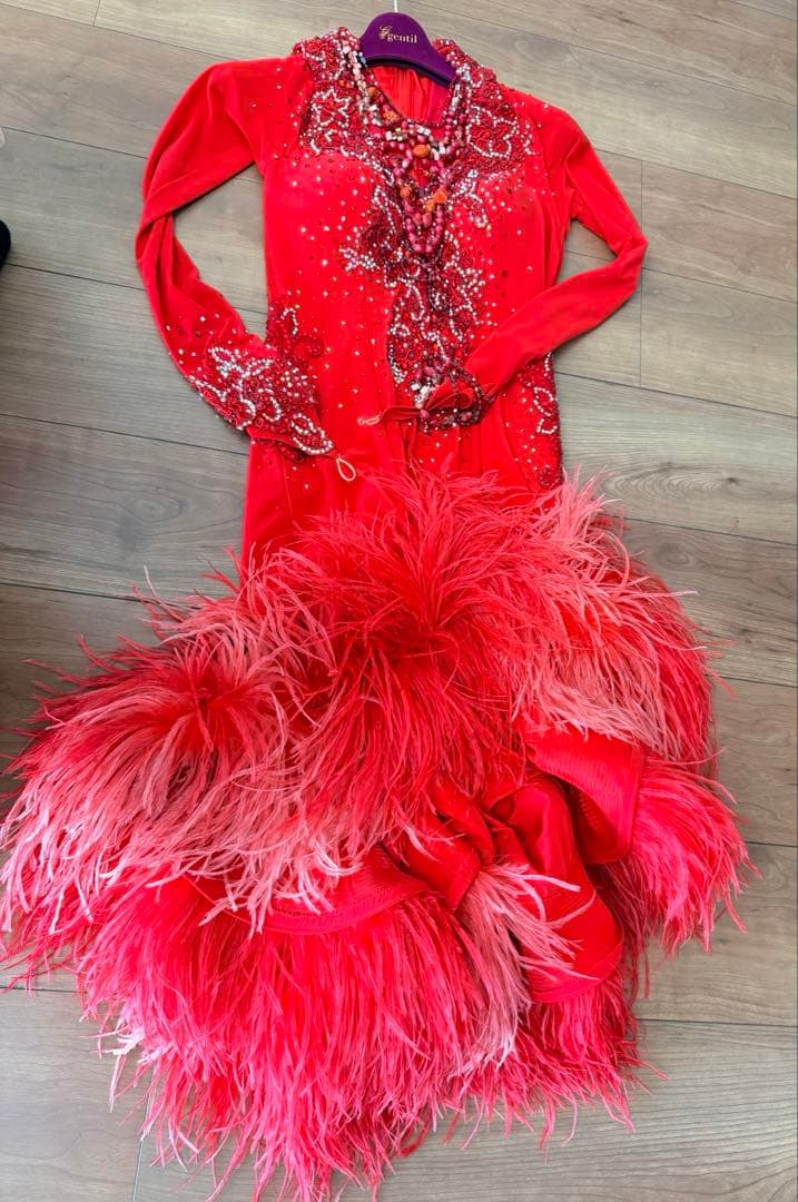 世界チャンピオン着用　ジャンティ　ラテンドレス