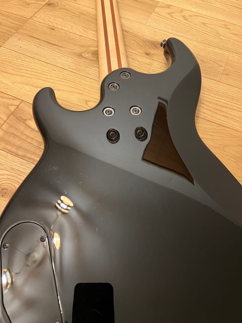 YAMAHA BB434 ピックガード付き