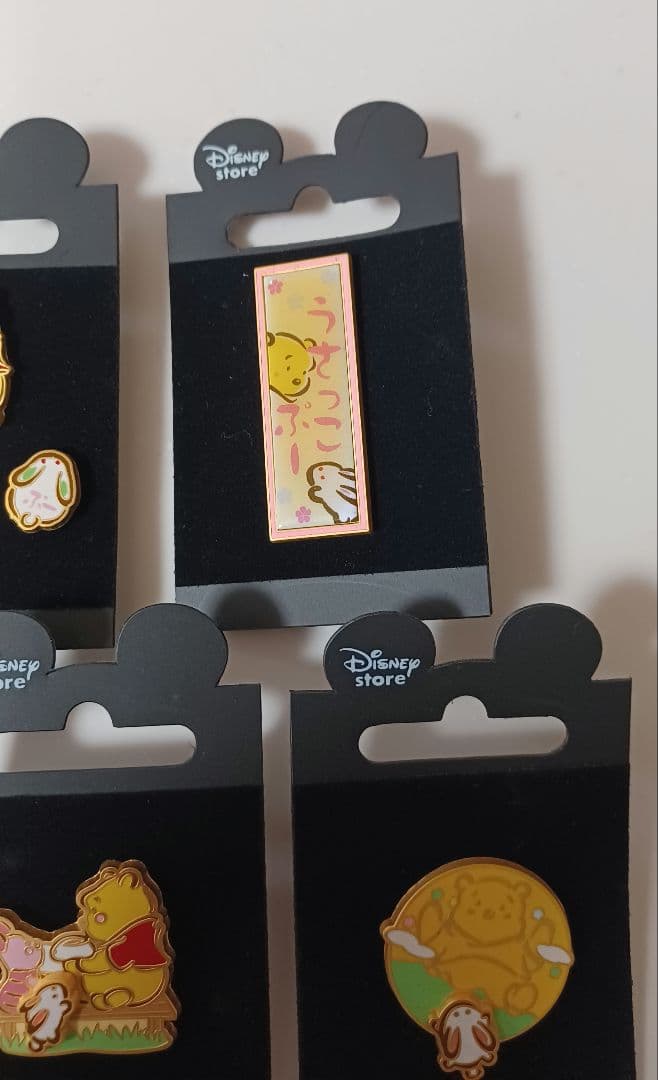 ディズニー　うさっこぷー　ピン　バッジ