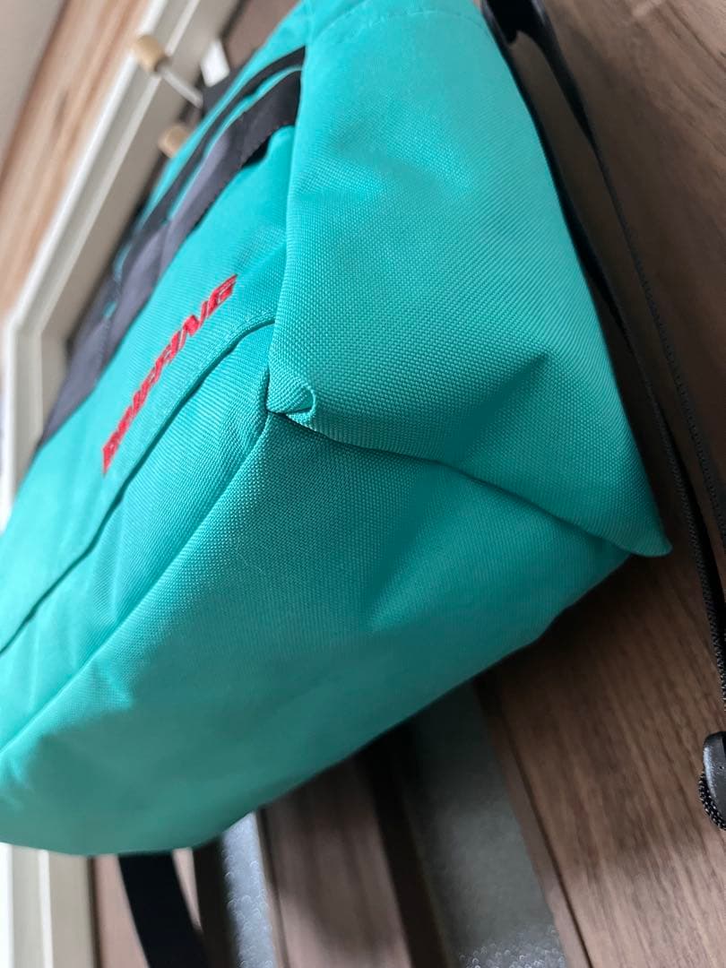 【極美品】BRIEFING ラウンドバッグ ホリデー ミントブルー