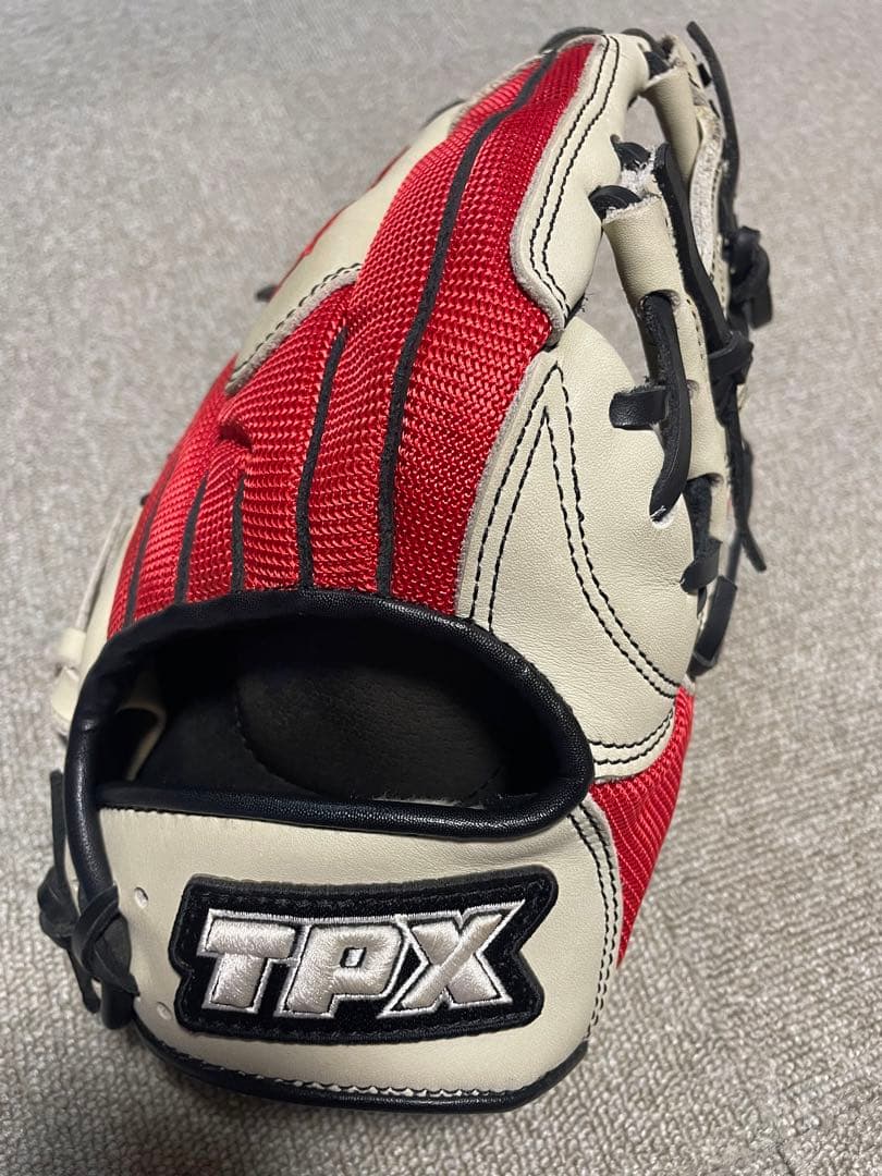 Louisville Slugger TPX 野球グローブ