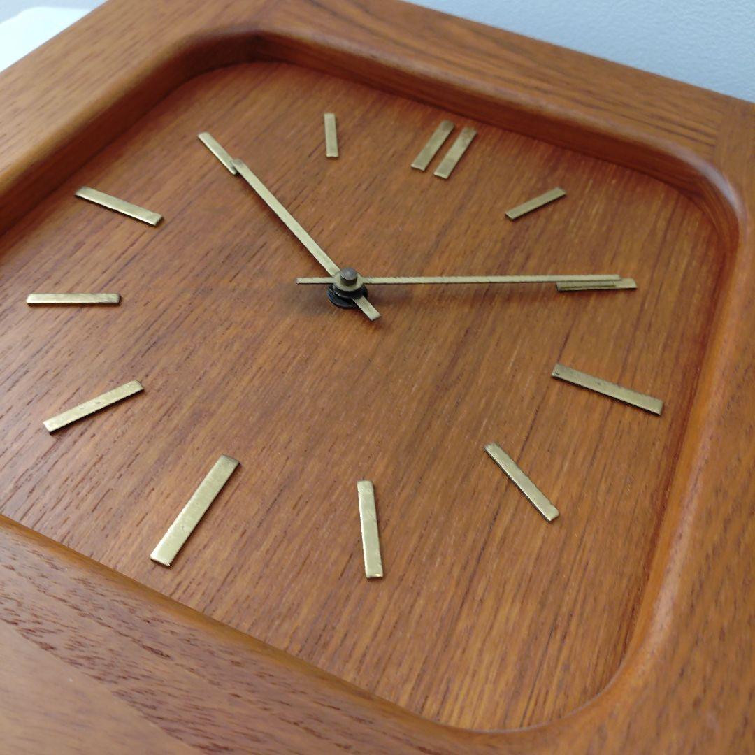チーク材　壁掛け時計　デンマーク製　動作確認済み　1960年代　ヴィンテージ