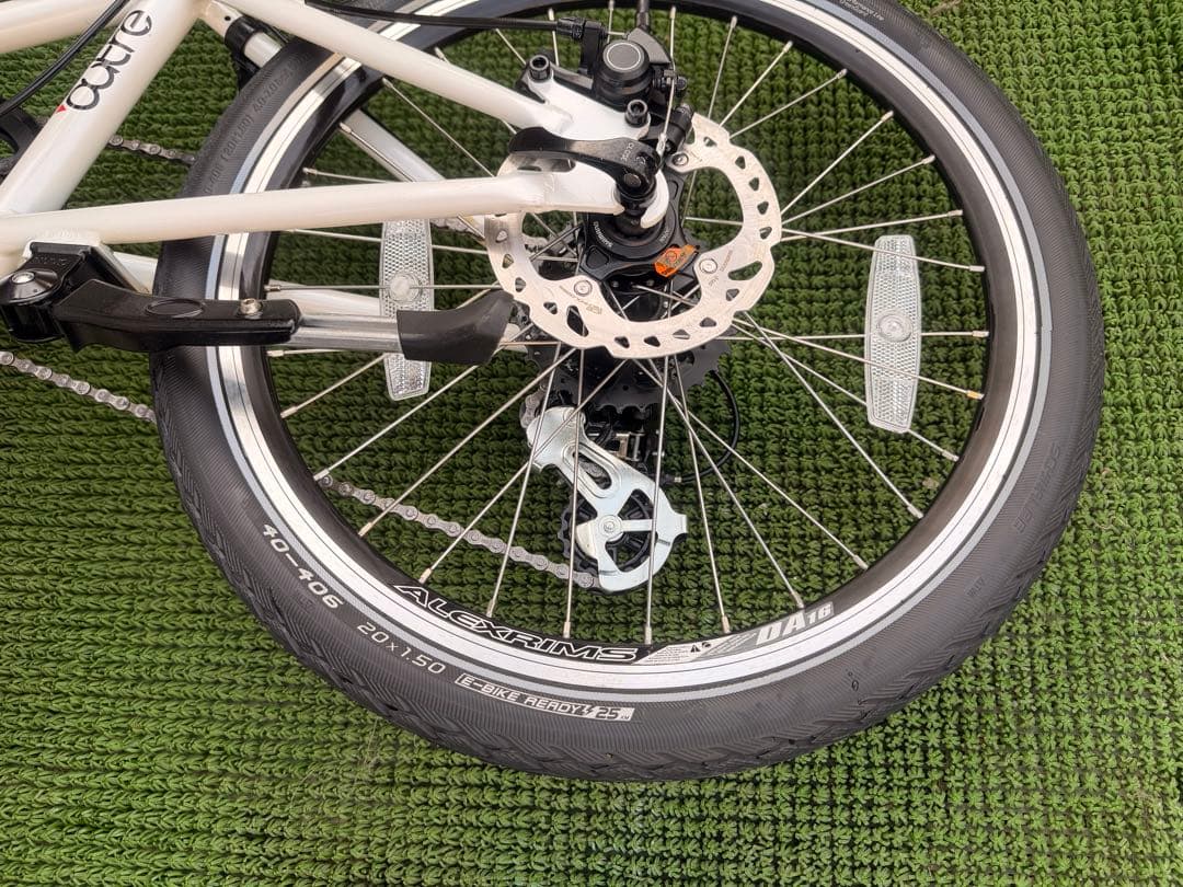 outre 自転車 1.5輪車 ONE POINT FIVE アウトレ ホワイト