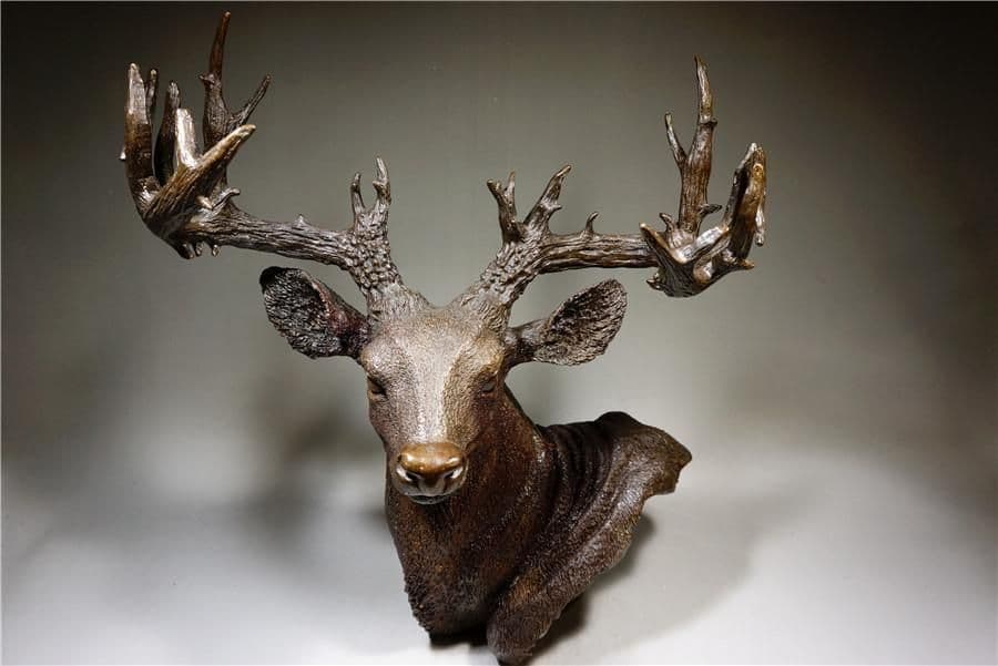 細工銅製 大迫力鹿首造像角高彫 開運置物 上質