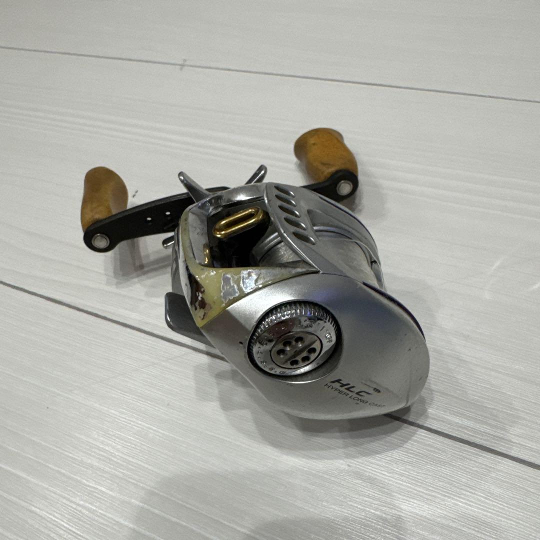 ダイワ　HLCリール6.3 100H