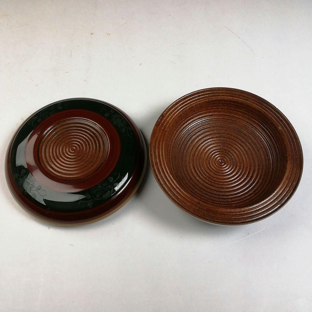 Ｗ１２７　香合　『玄々斉好　独楽　香合』『熊谷秀穂 作』　共箱　茶道具