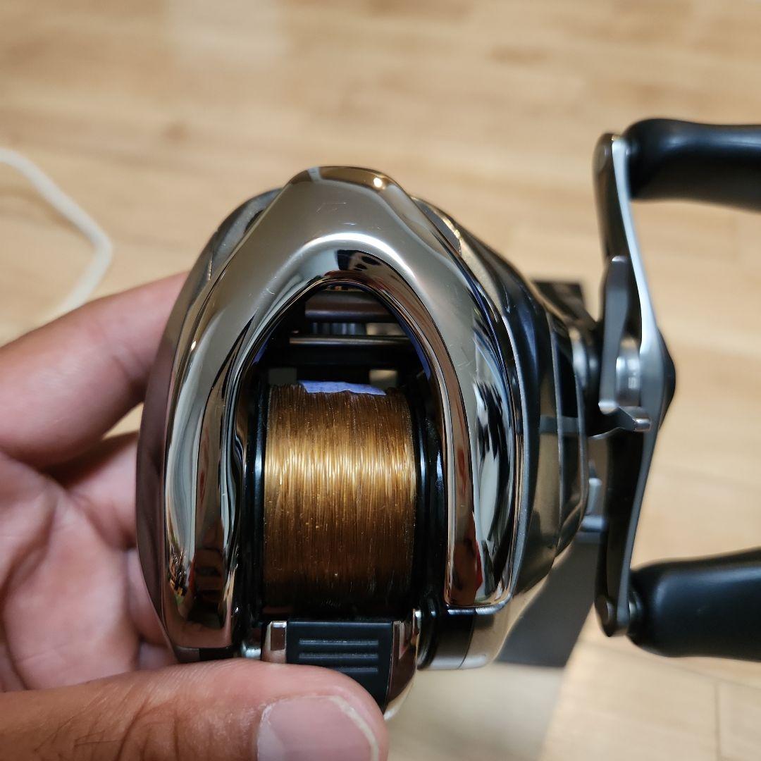 シマノ　16アンタレスDC　右ハンドル