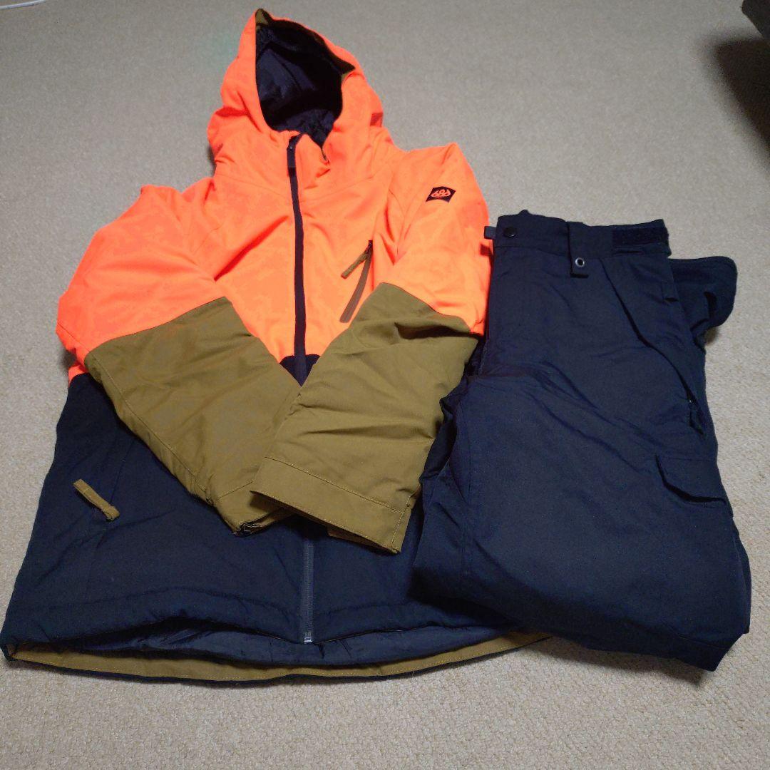 con708686スノボーウェア上下