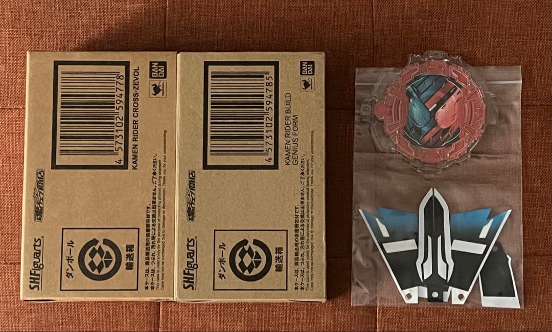 shフィギュアーツ 仮面ライダービルド ジーニアスフォーム クローズエボル