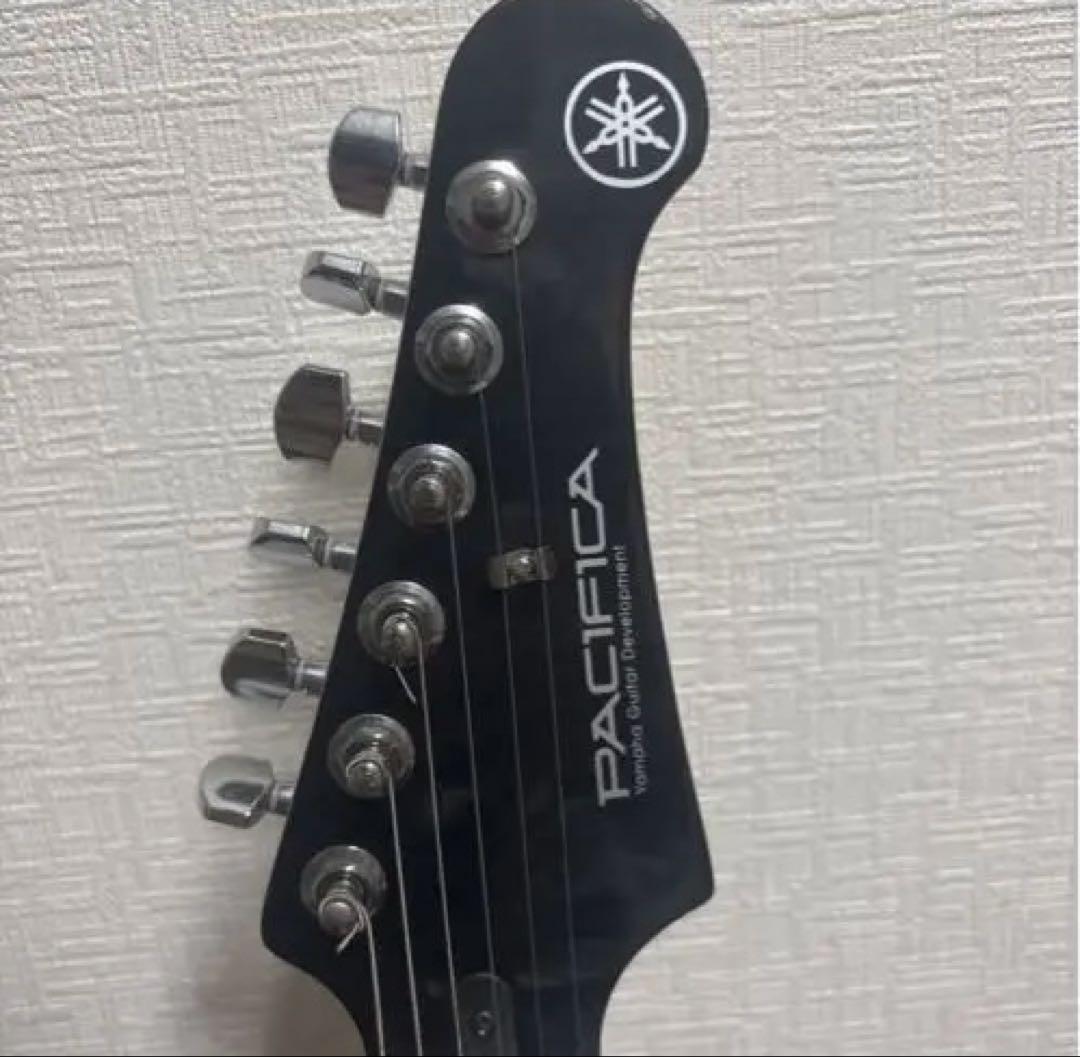 Yamaha PACIFICA 212 VQMエレキギター
