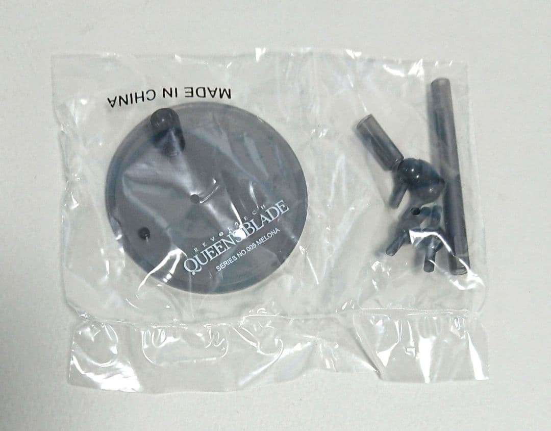 【開封済未使用】千変の刺客 メローナ リボルテック クイーンズブレイド チップ無