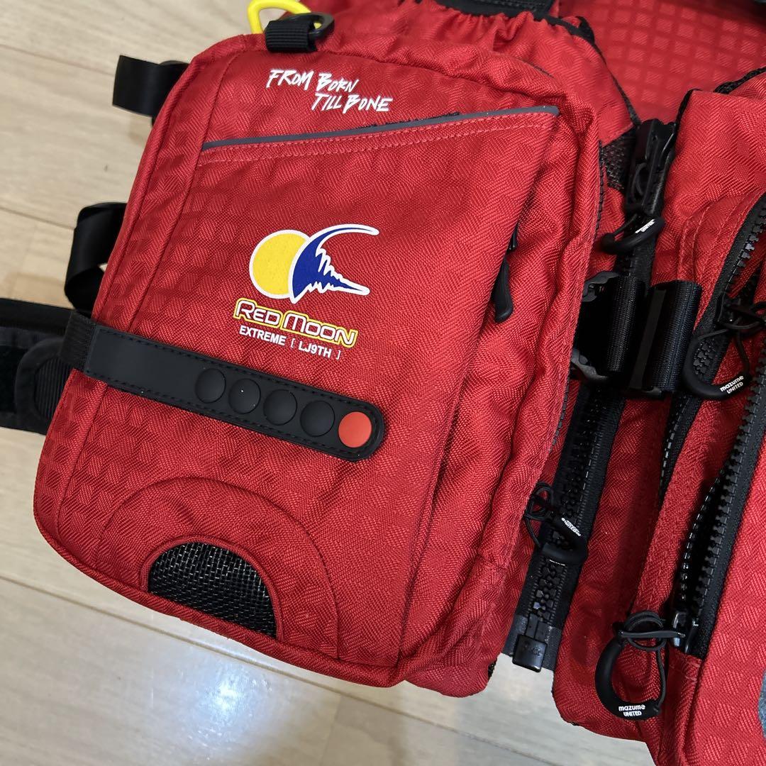 美品 マズメ レッドムーン9th ライフジャケット