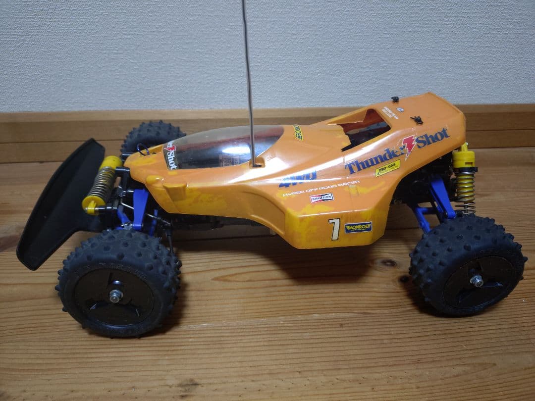 期間限定値下げ　タミヤ　サンダーショット　サーボ　アンプ　受信機　セット