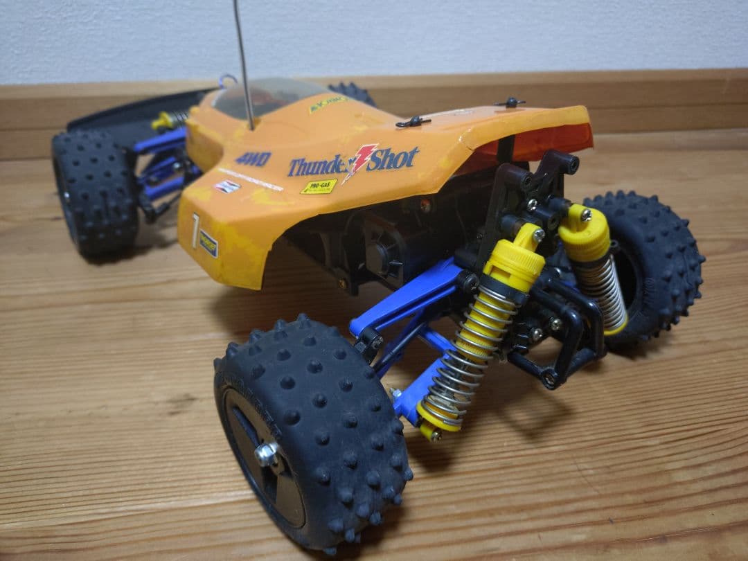 期間限定値下げ　タミヤ　サンダーショット　サーボ　アンプ　受信機　セット