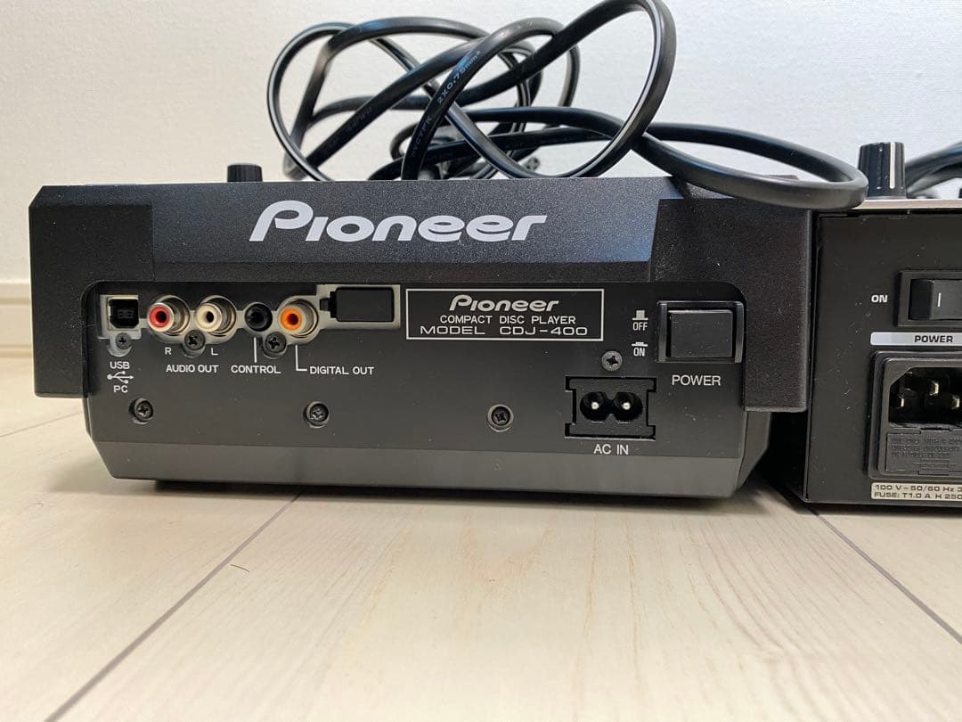 PioneerCDJ-400 (2台)& BehringerDJX700 セット