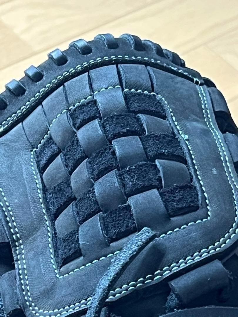 アシックス　ヌバック野球グローブ　左投げ用