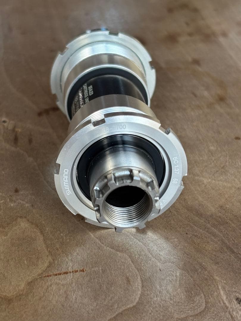 美品 SHIMANO シマノ BB-7700 NJS DURA-ACE ピスト