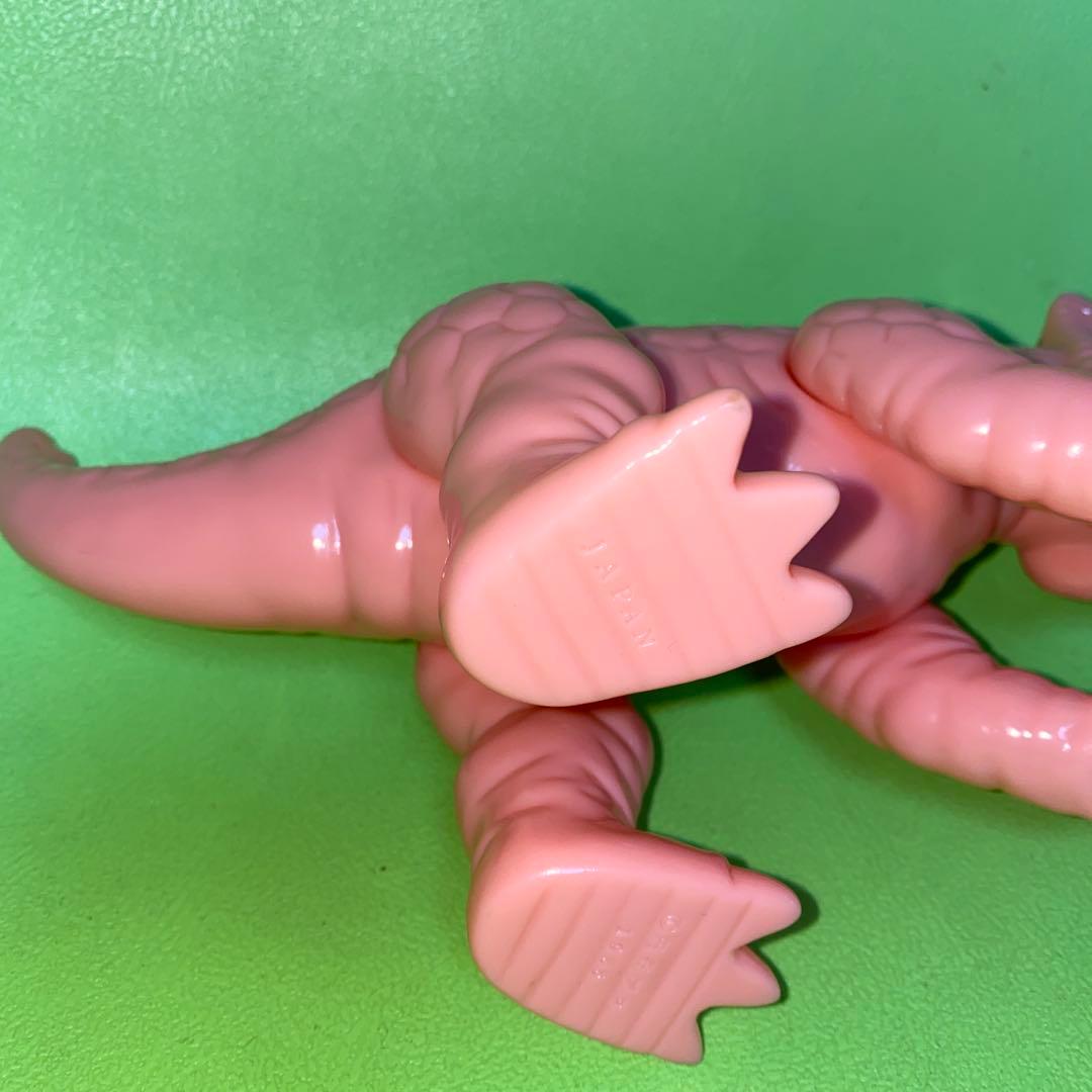 ソフビ★ウルトラQ★M1号★ピーター★イベント限定★ピンク成形★未塗装★目塗り品