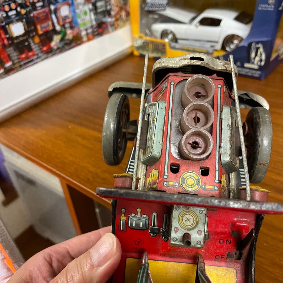 ヨネザワ　ミステリーアクション　クラシックカー