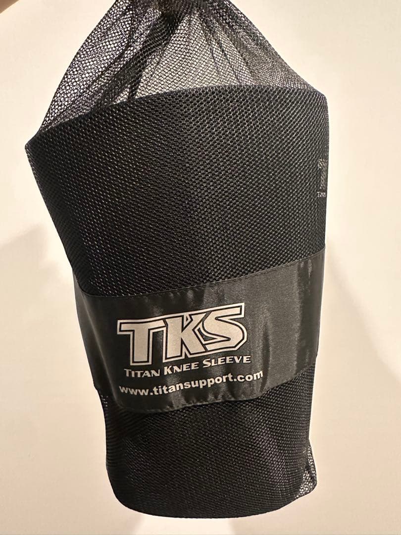 TITAN TKS ニースリーブ　L