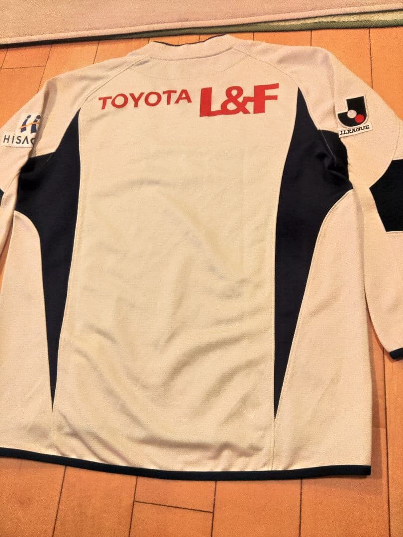 グランパスGKユニフォームマルチサイン入りSAMPLEユニフォーム