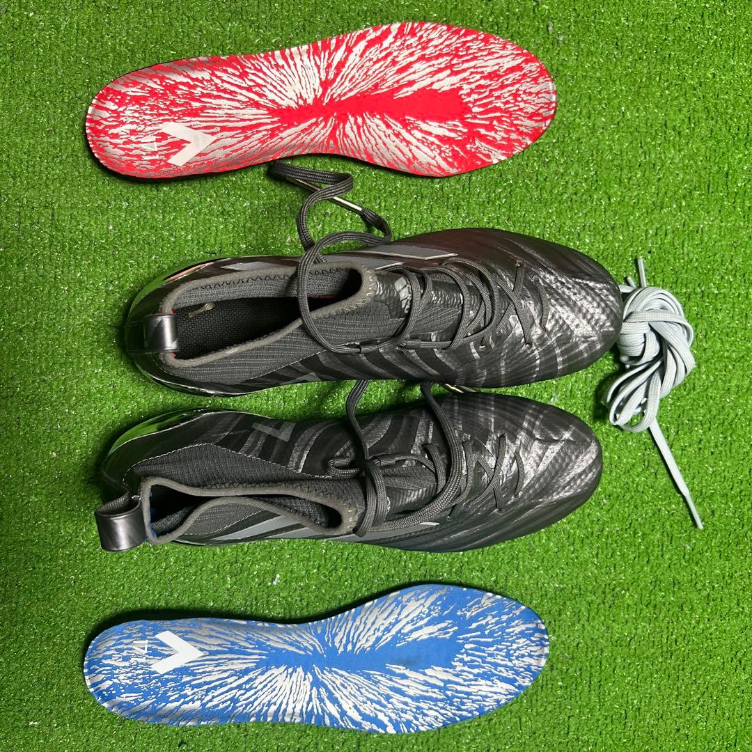 adidasサッカースパイク