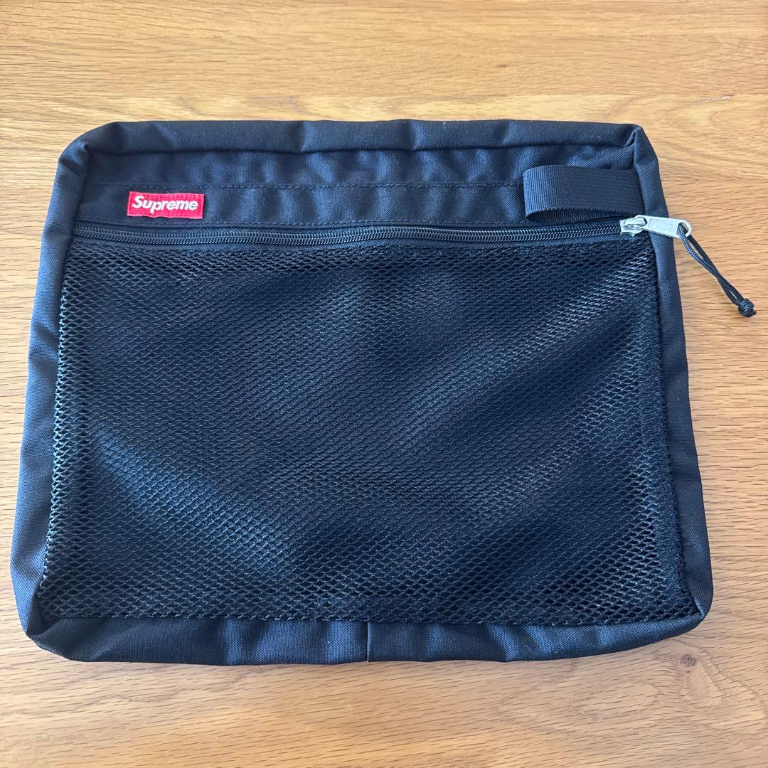 Supreme マルチメッシュケース