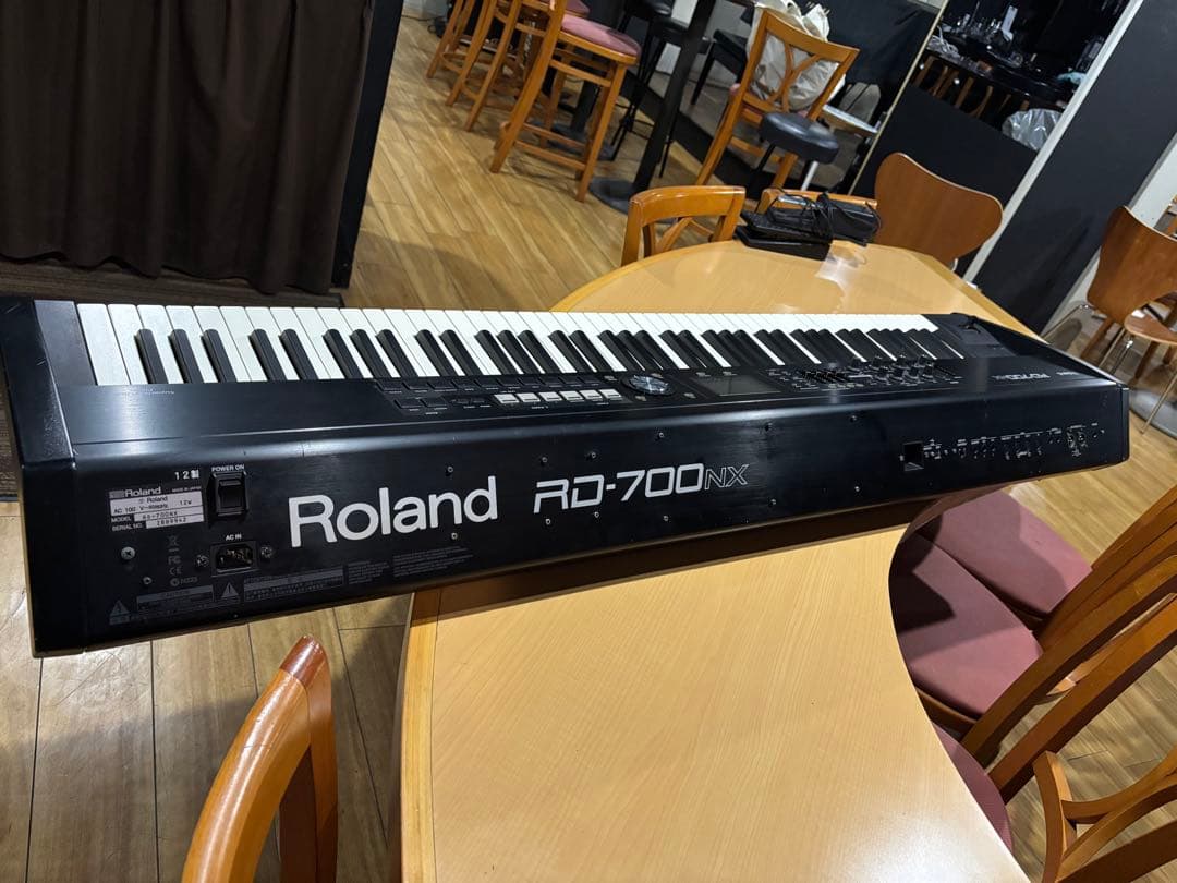 [takuoppo] 美品　Roland RD-700NX デジタルピアノ