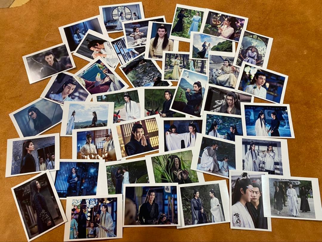 陳情令ドラマ　王一博　肖戦　チェキ風LOMOカード100枚　ケース付き