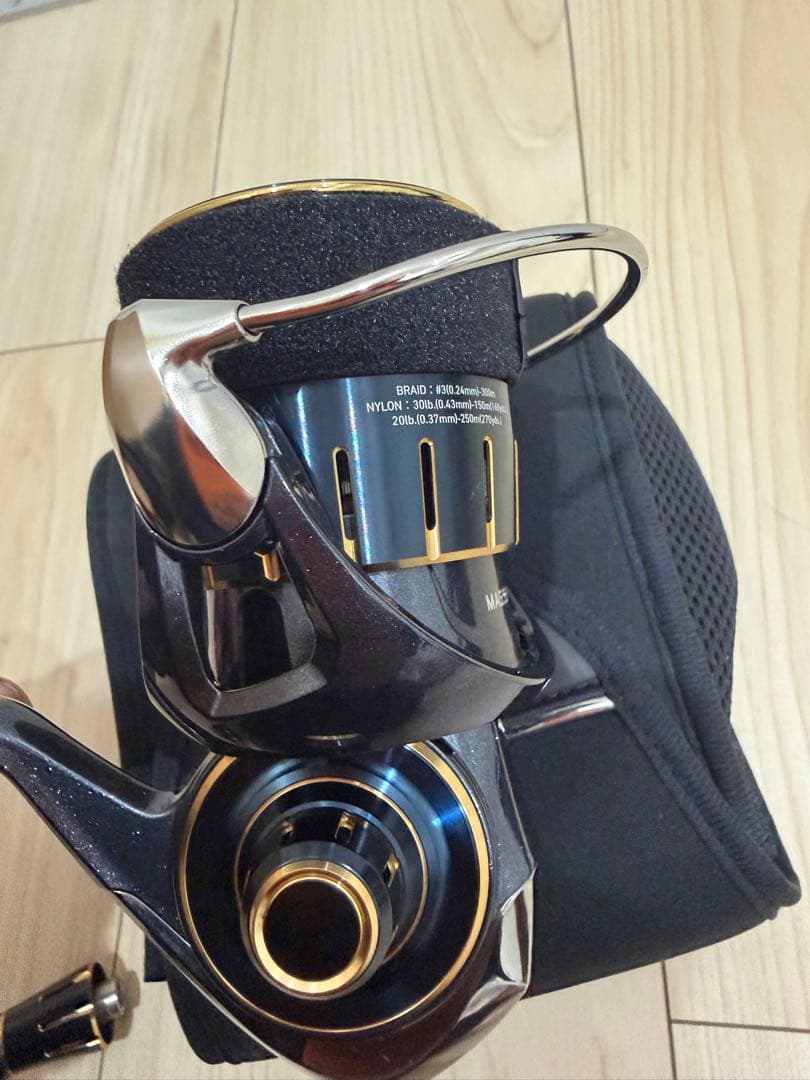 未使用　DAIWA SALTIGA 6000-XH