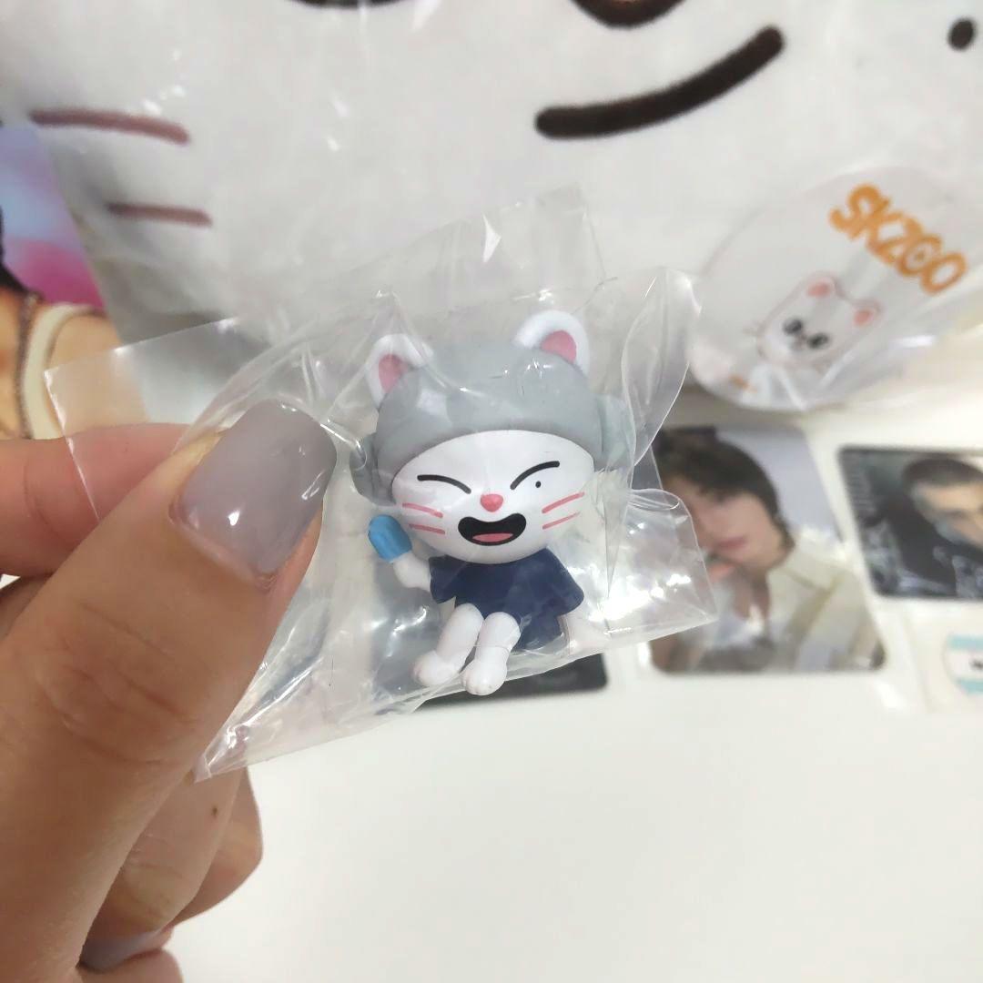 スキズ ヒョンジン ジニレット クッション フィギュア トレカ