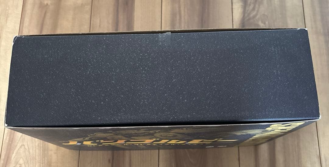 バンブルビー　threeA トランスフォーマー　ビースト覚醒　threezero