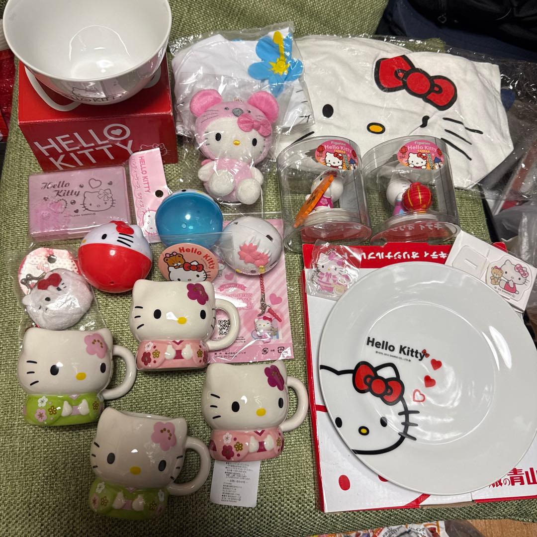ハローキティ　20点まとめ売りのみ