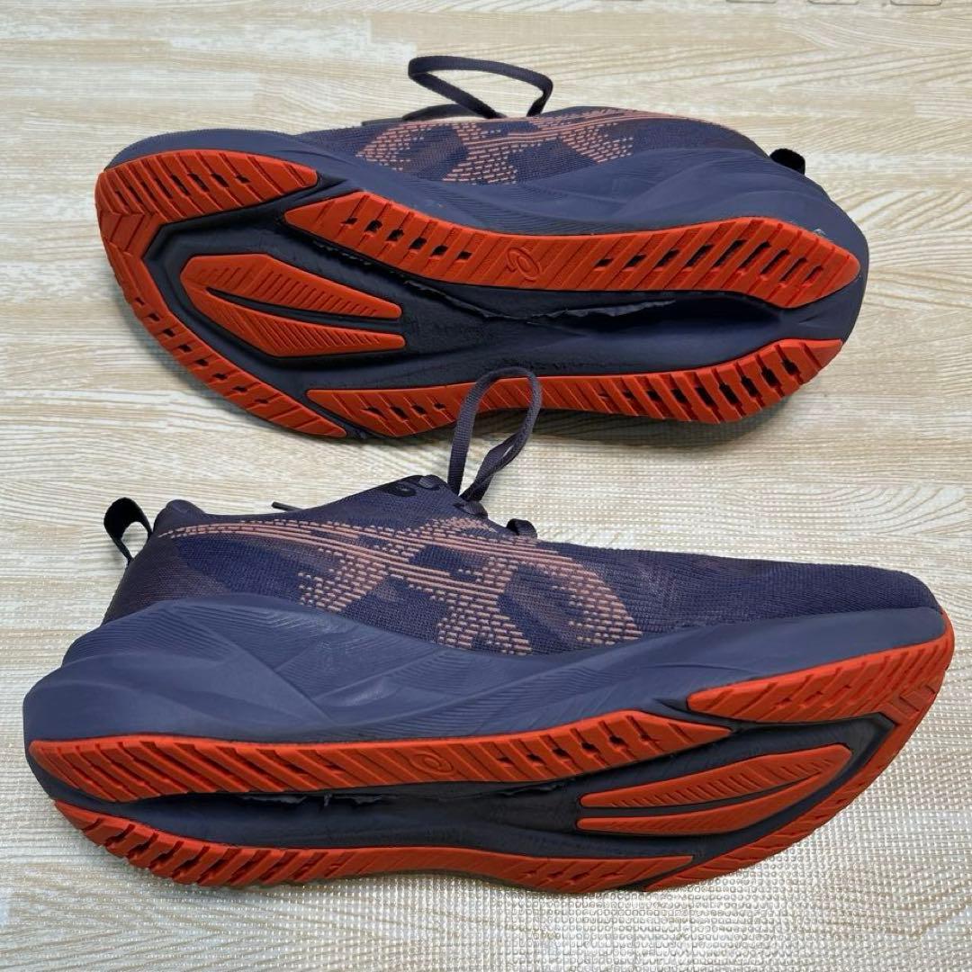 ウォーキング・ランニングウェア NOVABLAST 5