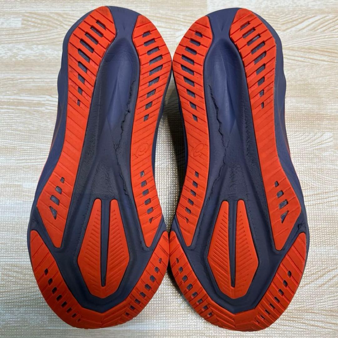 ウォーキング・ランニングウェア NOVABLAST 5