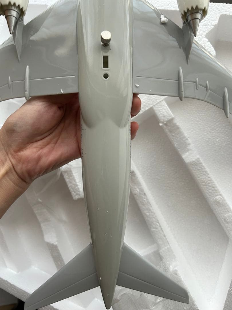 【新品】ユナイテッド航空 B787 (1:150) モデル